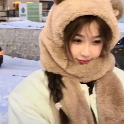 少女们向荒野进发